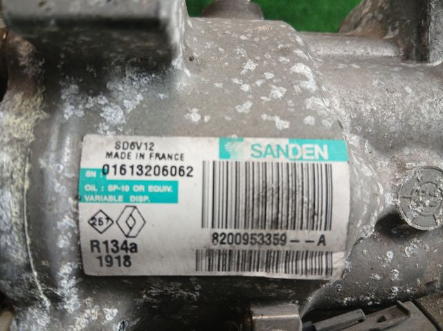 Precio del repuesto Compresor de ac Tiida  sedán