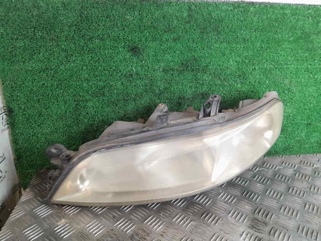 Faro izquierdo para Opel Vectra 31