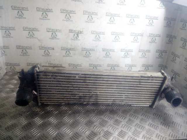 Intercooler para Opel Vivaro J7