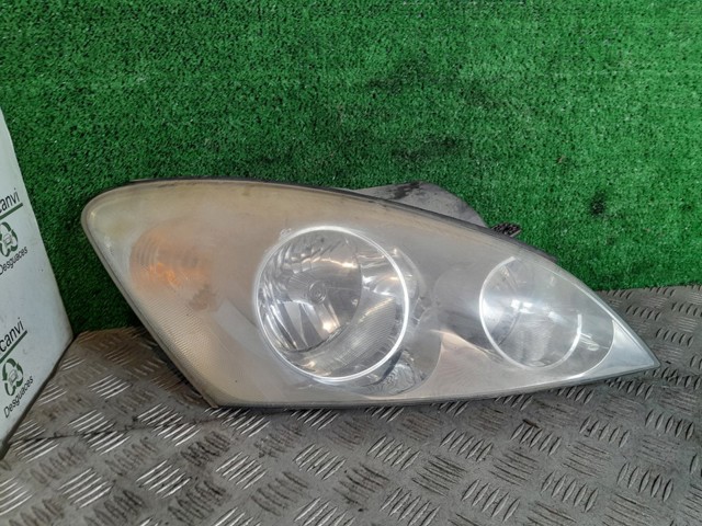 Comprar Faro derecho KIA Ceed ED a bajo precio