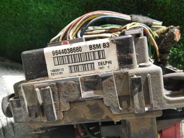 Caja de fusibles para Peugeot 206 2D