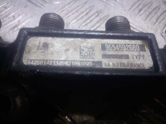 Sensor de la presión del combustible Ford Focus II (2004-2011)