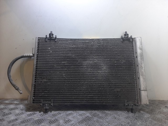 Comprar Condensador de aire acondicionado Peugeot 3008 MC, MR, MJ, M4 a bajo precio