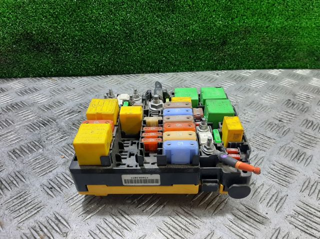 Caja de fusibles para Peugeot 208 CA, CC