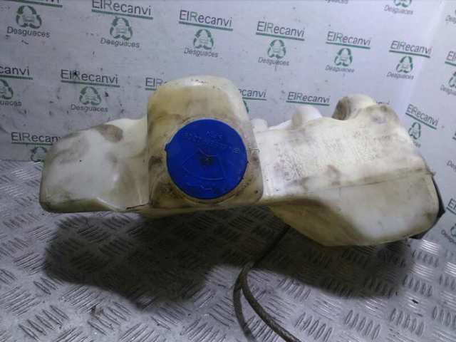 Deposito de limpiaparabrisas para Mercedes Vito 638