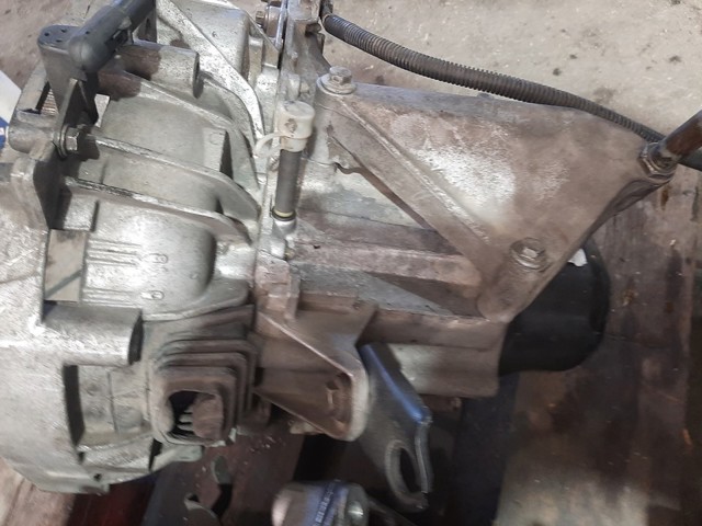 Comprar Caja de cambios manual completa Renault Clio  LB0, LB1, LB2 a bajo precio