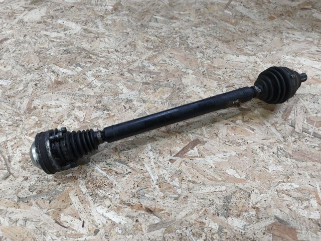 VAG 2K0407272G Árbol de transmisión delantero derecho  en stock Terrassa