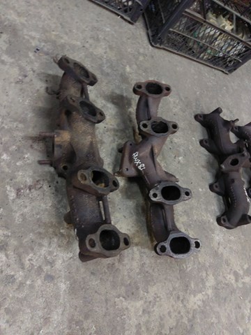 038253031N VAG Colector de escape  en stock Huelva