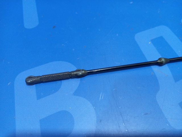 04L115611F Varilla de nivel de aceite  en stock Castellón