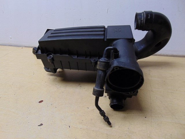 3C0129607BH Casco de filtro de aire  disponible Burgos