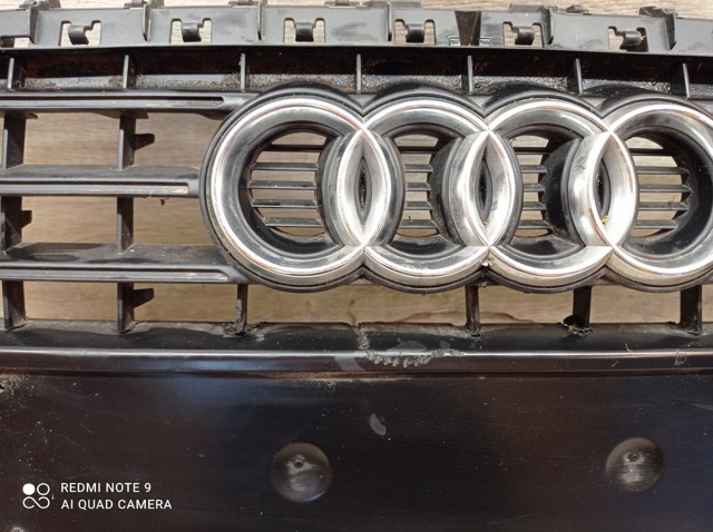 8K0853651 Parrilla comprar Sevilla