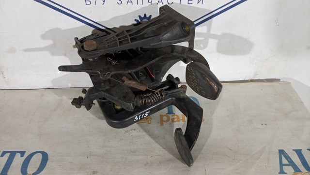 A9012902416 Pedal embrague comprar Girona