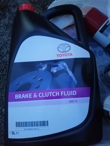 TOYOTA 0882380113 Líquido de frenos  disponible Valladolid