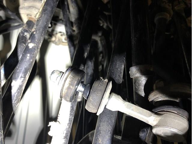 TOYOTA 4883005030 Soporte de barra estabilizadora trasera  comprar en Murcia