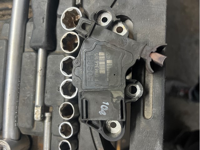 BOSCH F00M346165 Regulador De Rele Del Generador (Rele De Carga)  disponible España