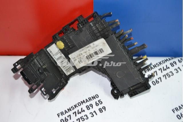 PEUGEOT 9665878080 Caja de fusibles  en stock Valencia