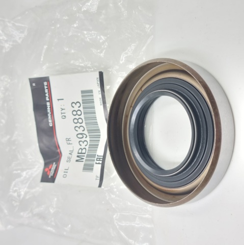 MB393883 MITSUBISHI Anillo retén de semieje, eje delantero  disponible Vigo