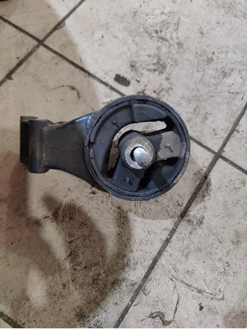 5684166 Soporte de motor trasero  disponible Utrera