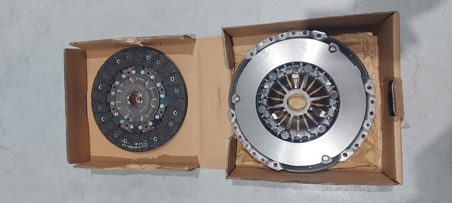 022141015S Embrague  en stock Granada