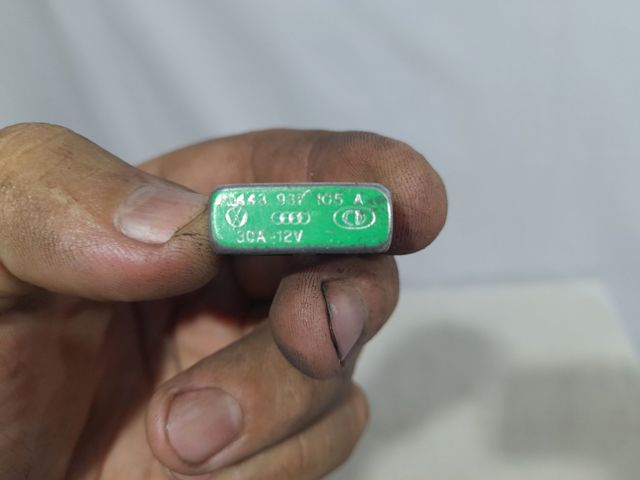 443937105A VAG Fusible  comprar en Jaén