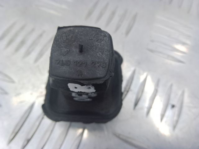 7L0121276A Cola de escape  en stock Castellón