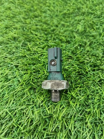 03C919081 Sensor de presión de aceite comprar Sevilla