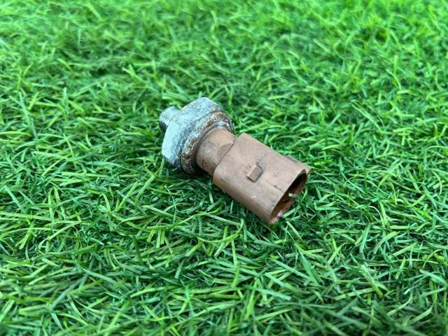 04L919081B Indicador, presión del aceite  disponible Burgos