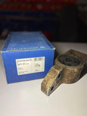 3471101 Silentblock de suspensión delantero inferior  disponible Utrera