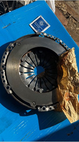 3082001168 Plato de presión del embrague  disponible Utrera