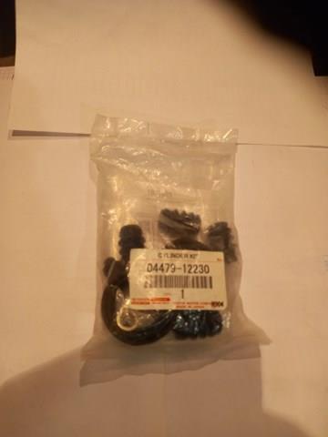 TOYOTA 0447912230 Juego de reparación, pinza de freno trasero  comprar en Ponferrada