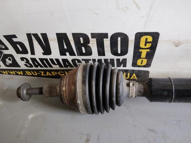 VAG 5Q0407272BN Árbol de transmisión delantero derecho  en stock Salamanca