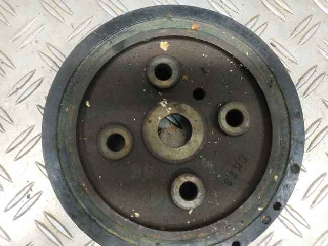 30677464 Polea de cigüeñal  en stock Castellón