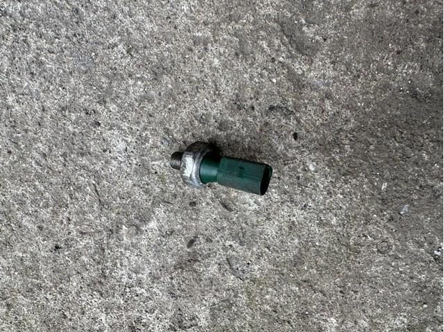 036919081C VAG Sensor de presión de aceite comprar Alcalá