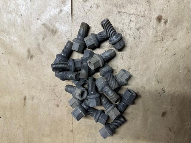 VAG WHT001812 Tornillo de rueda comprar Pamplona