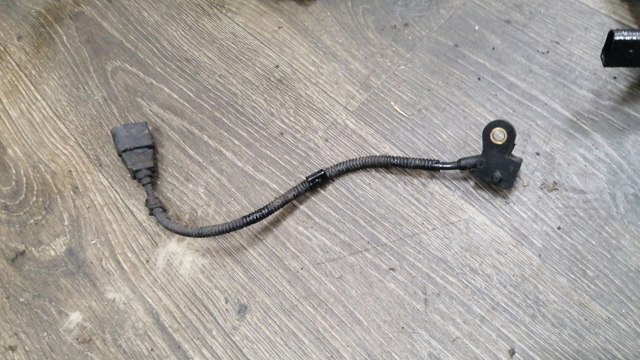 VAG 03L957147A Sensor de árbol de levas  en stock Valencia