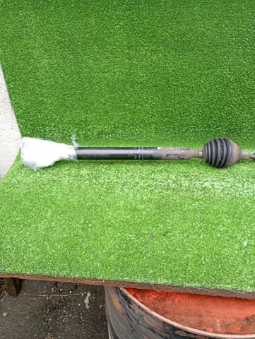 VAG 5Q0407272BN Árbol de transmisión delantero derecho  en stock Valencia