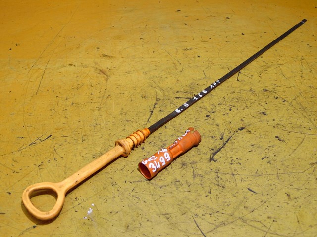 027115611C Varilla de nivel de aceite  en stock Granada