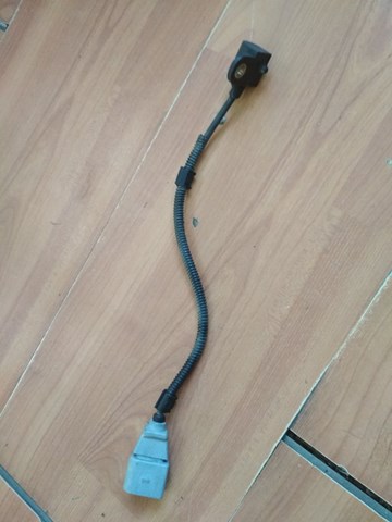 03L957147 VAG Sensor de árbol de levas  en stock Gandía