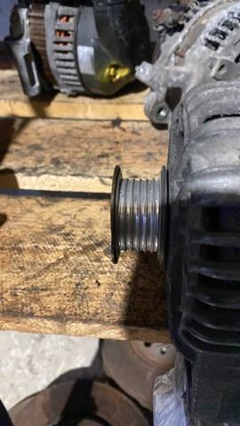 0124415005 BOSCH Alternador  comprar en Oviedo