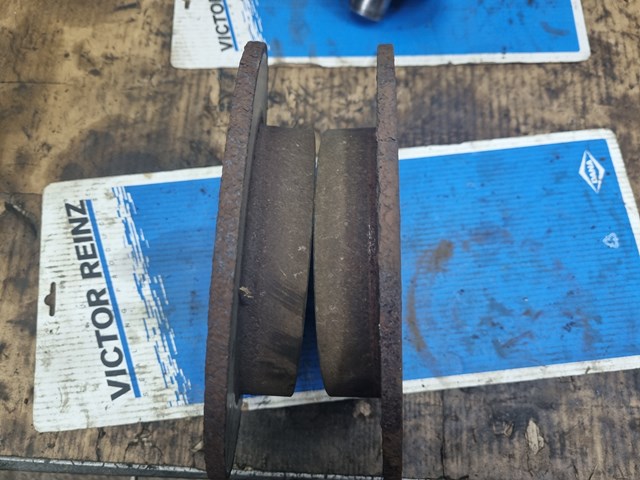 584112F100 HYUNDAI Disco de freno trasero  comprar en Jaén