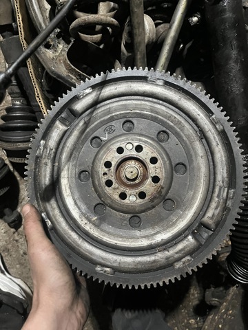 059105317D Volante bimasa comprar Almería