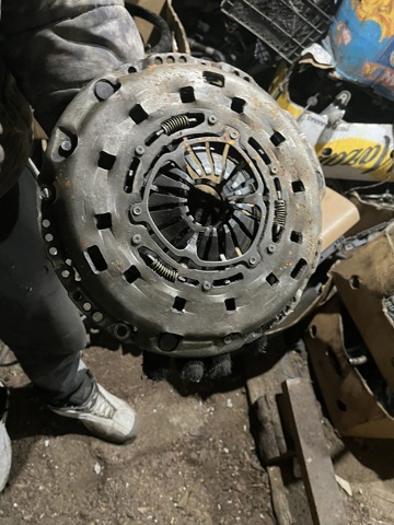 070141015P Kit de embrague (3 partes)  disponible Utrera