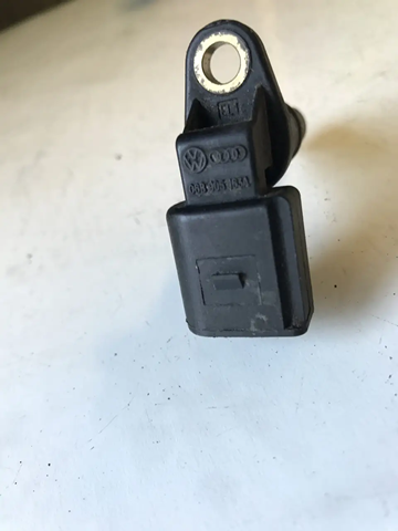 06B905163A Sensor de árbol de levas  en stock Sabadell