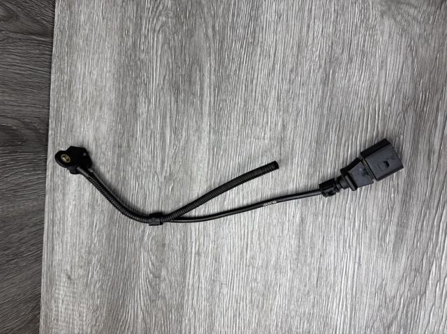 VAG 03L907601 Sensor de posición del árbol de levas  disponible España