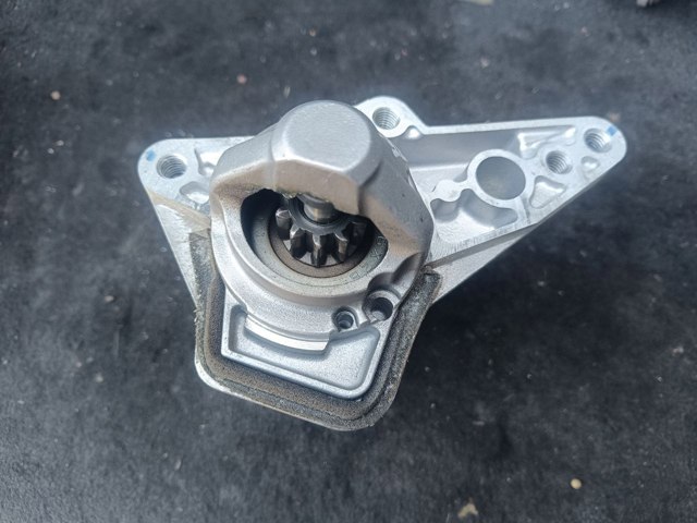 23300BC20A Motor de arranque  disponible Burgos
