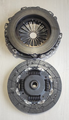 PEUGEOT 9685592080 Kit de embrague (3 partes)  comprar en Albacete