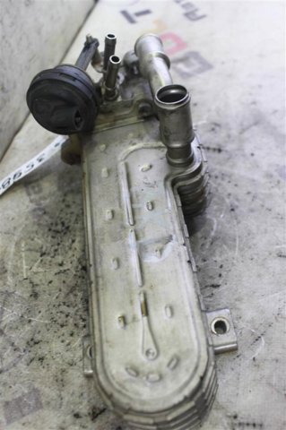 VAG 038131513J Enfriador EGR de recirculación de gases de escape  disponible España