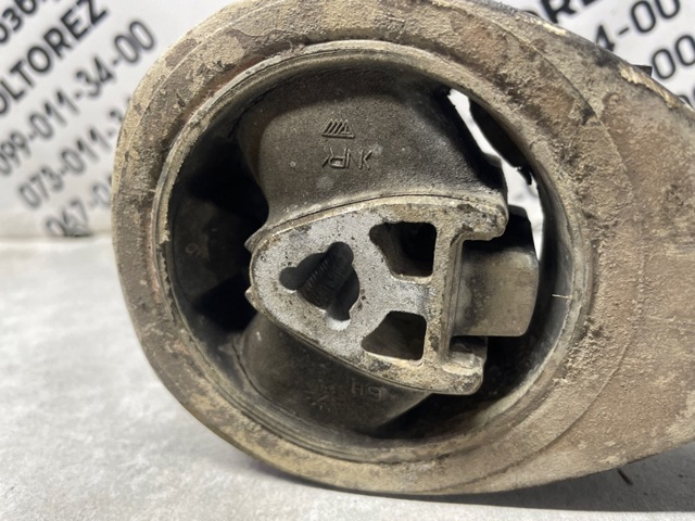 11360JD70A Soporte de motor trasero  comprar en Zaragoza