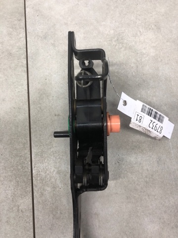 8200060841 RENAULT Pedal embrague  comprar en Jaén