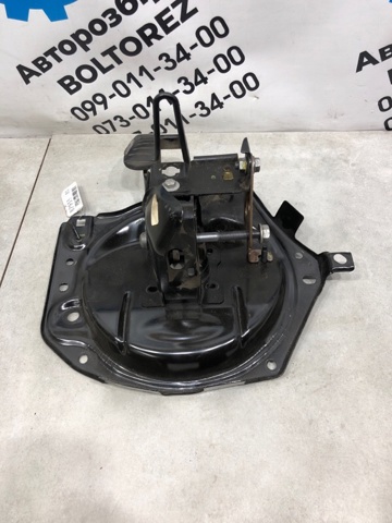 RENAULT 8200115368 Pedal de freno  en stock Valencia